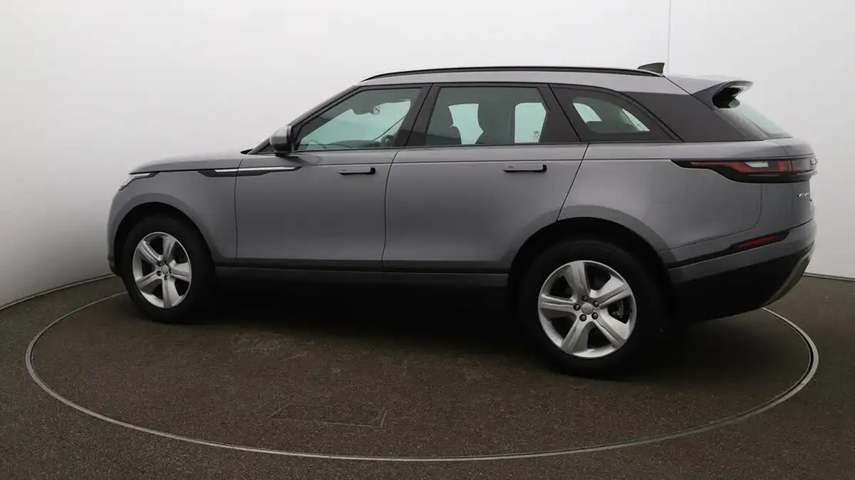 2022-land-rover-range-rover-velar-20-d200-velar-big-48