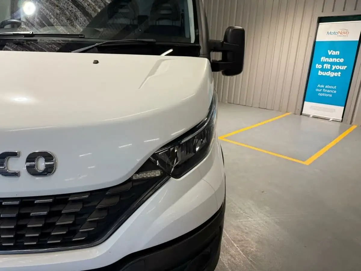 2021-iveco-daily-s-class-23td-35s14v-business-3520lmm-h2-136pseu6dt-hi-matic-big-9
