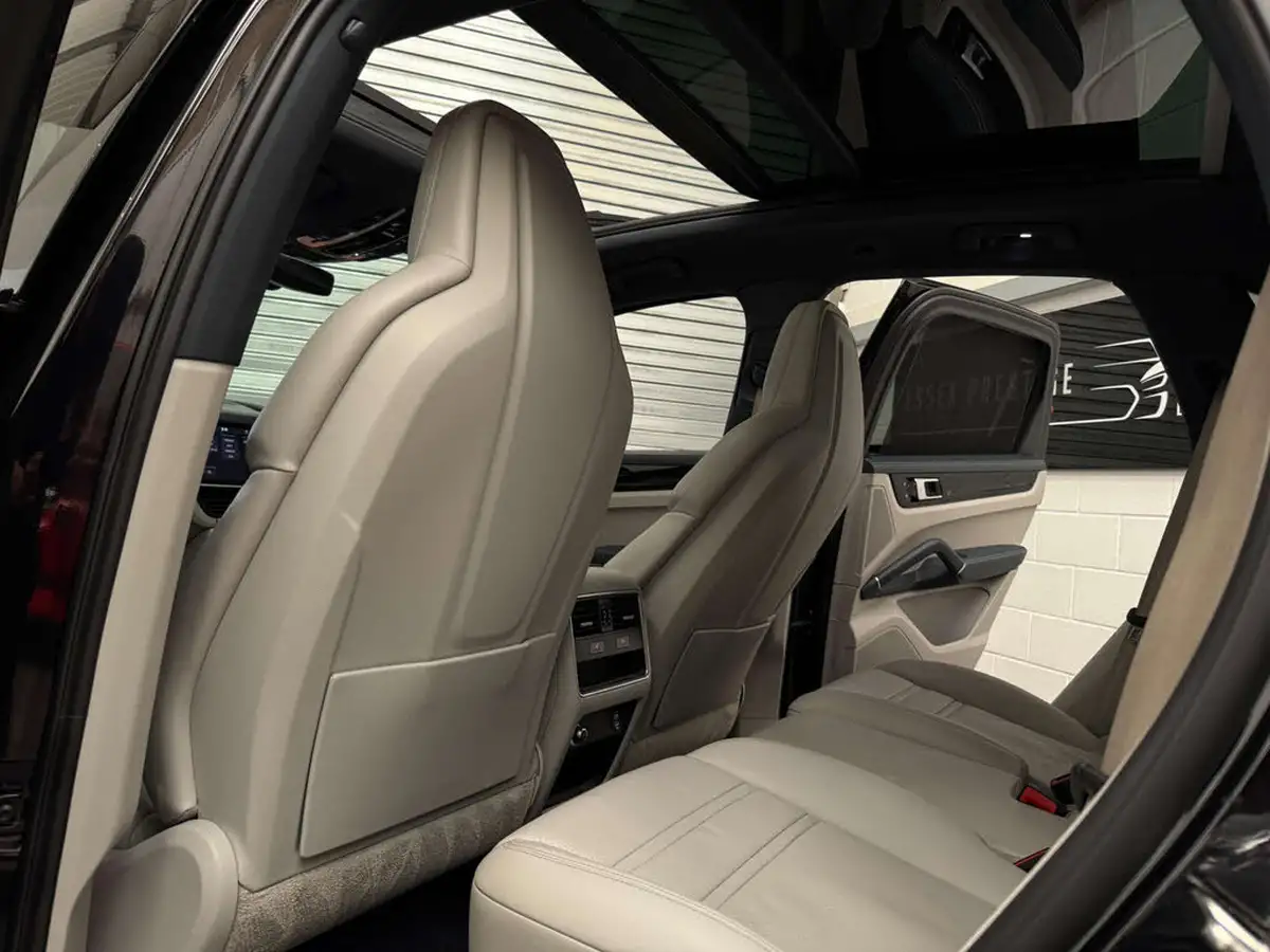 2020-porsche-cayenne-30-v6-s-big-18