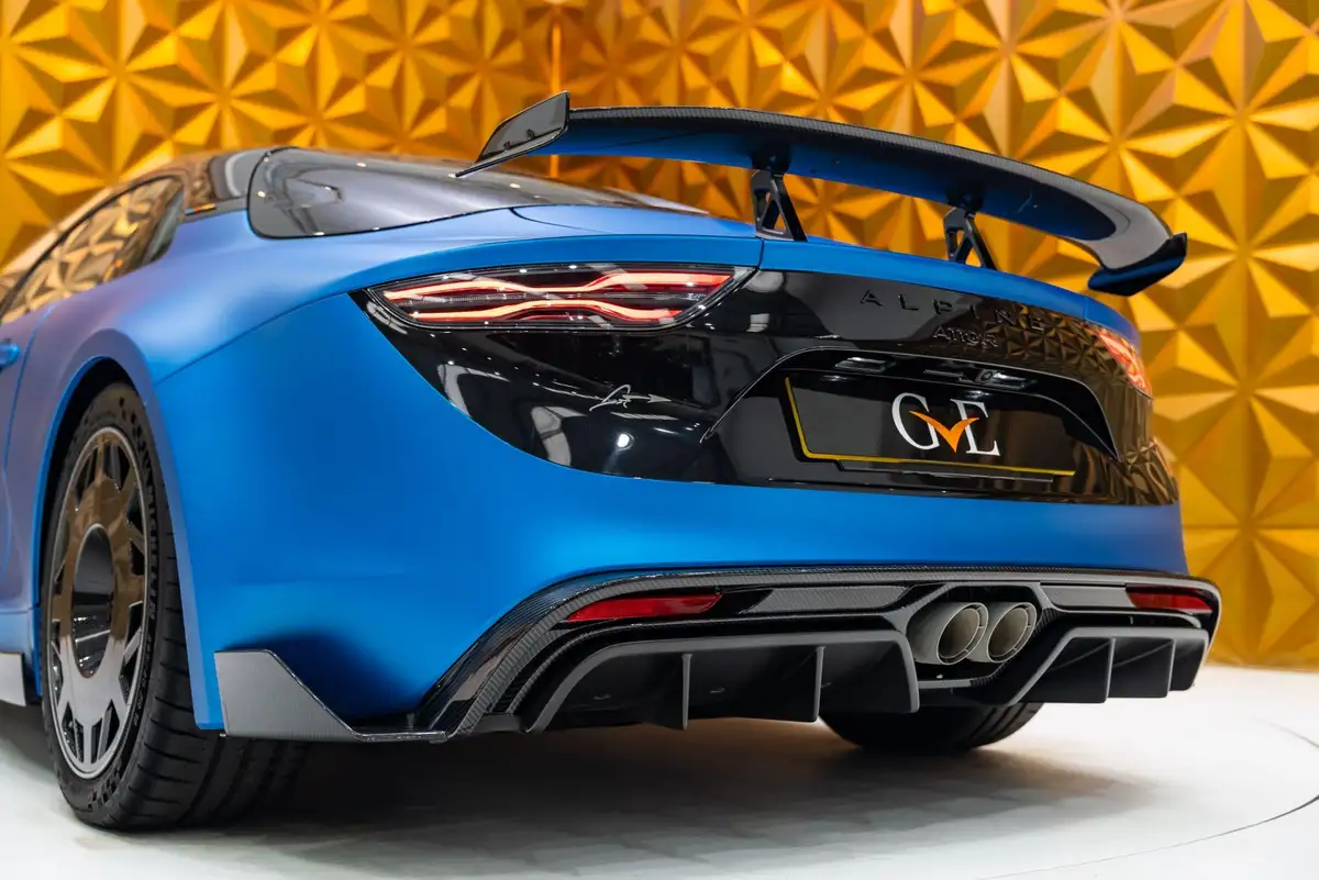 2024-alpine-a110-18-t-r-alonso-edition-le-big-28