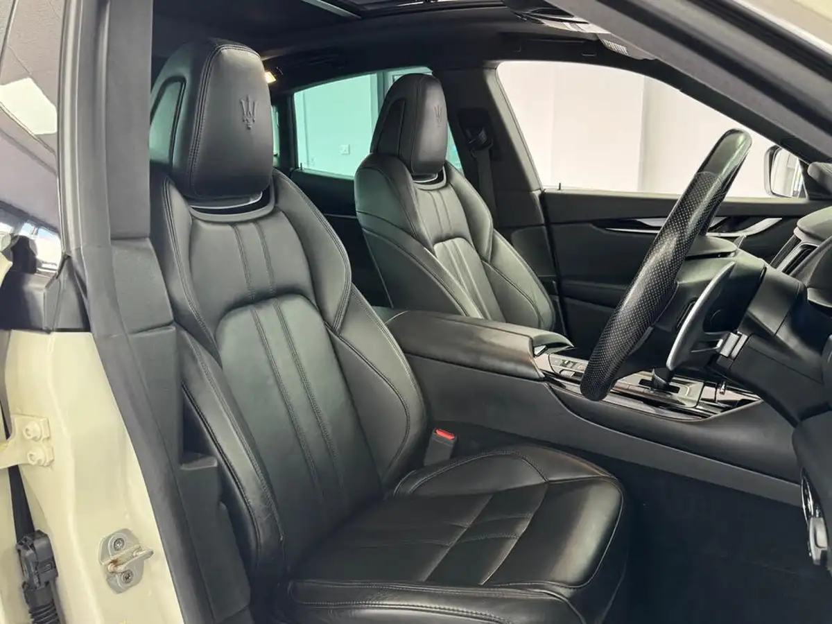 2018-maserati-levante-30-s-gransport-nerissimo-pack-ss-big-3