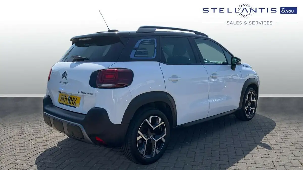 2022-citroen-c3-aircross-12-puretech-shine-plus-110ps-big-2