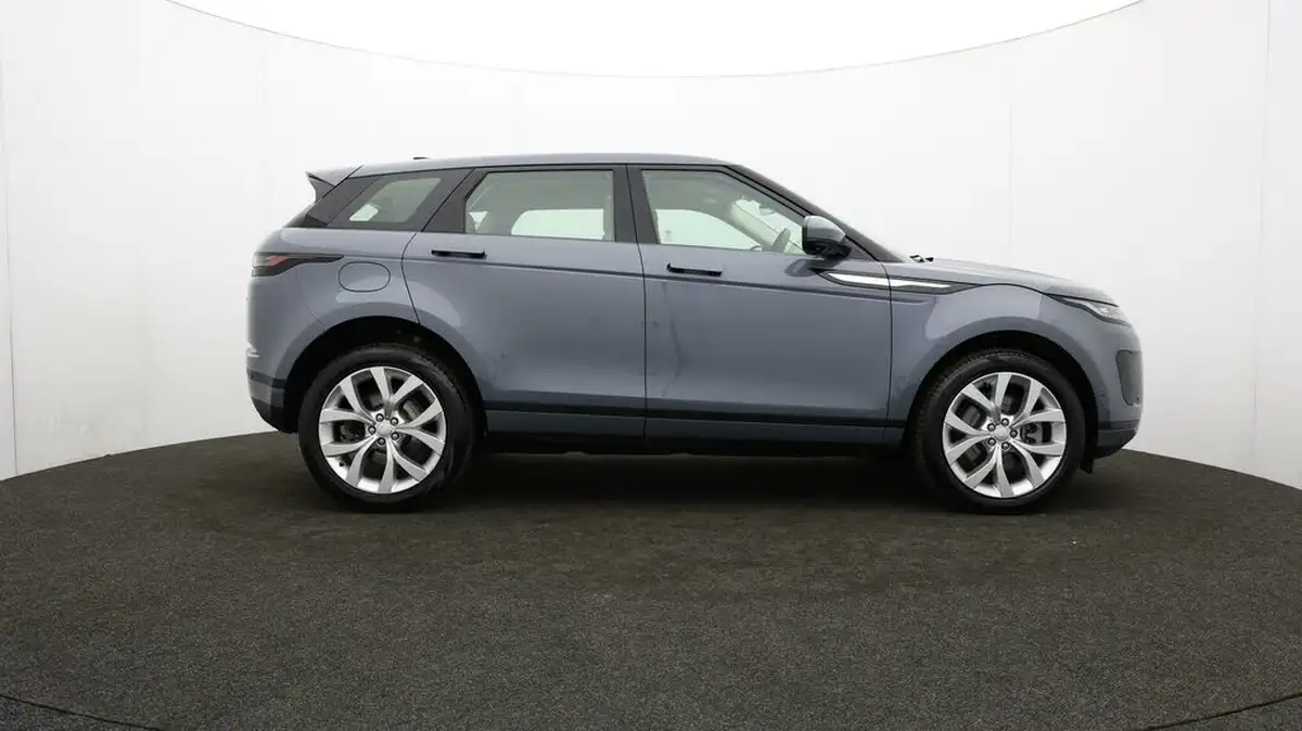 2021-land-rover-range-rover-evoque-15-p300e-se-big-41