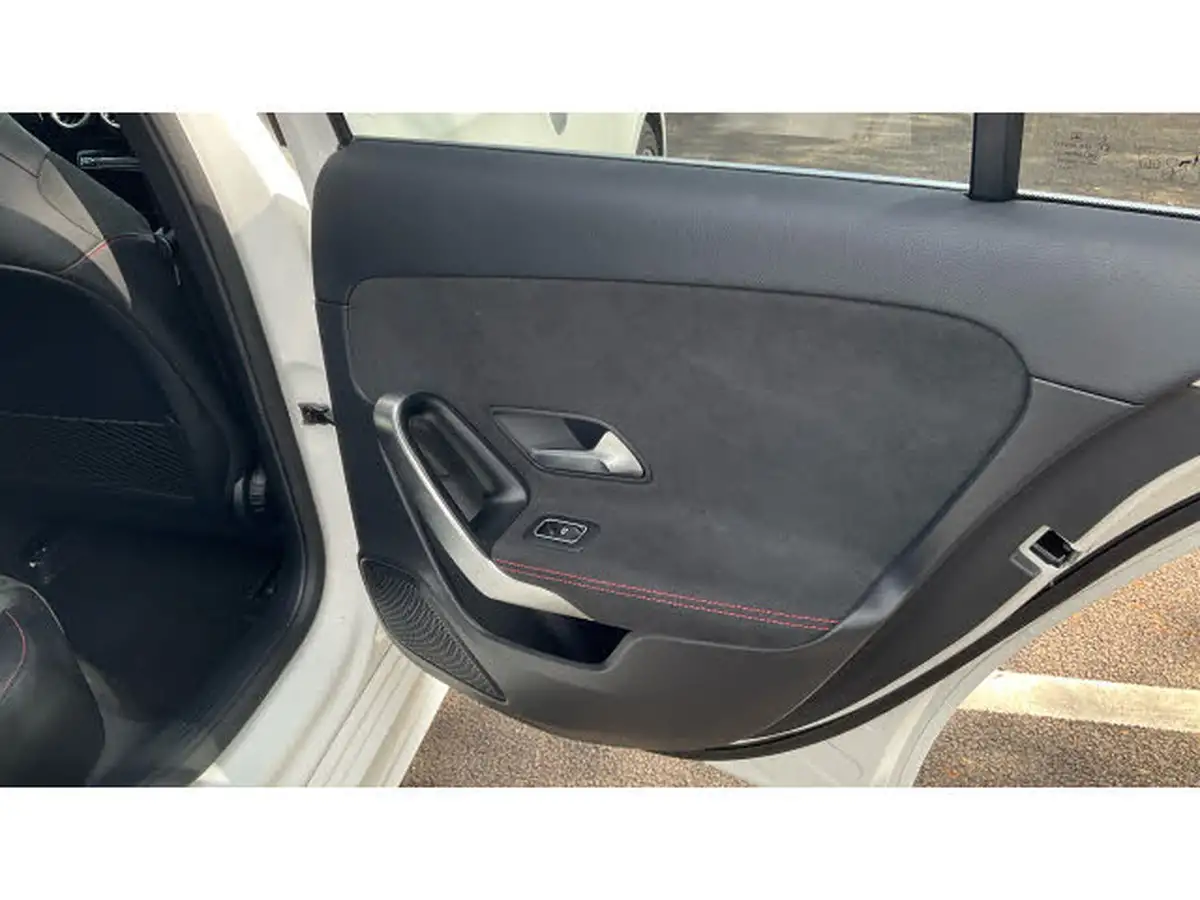 2019-mercedes-benz-a-class-13-a200-amg-line-executive-hatchback-5d-7g-dct-big-27