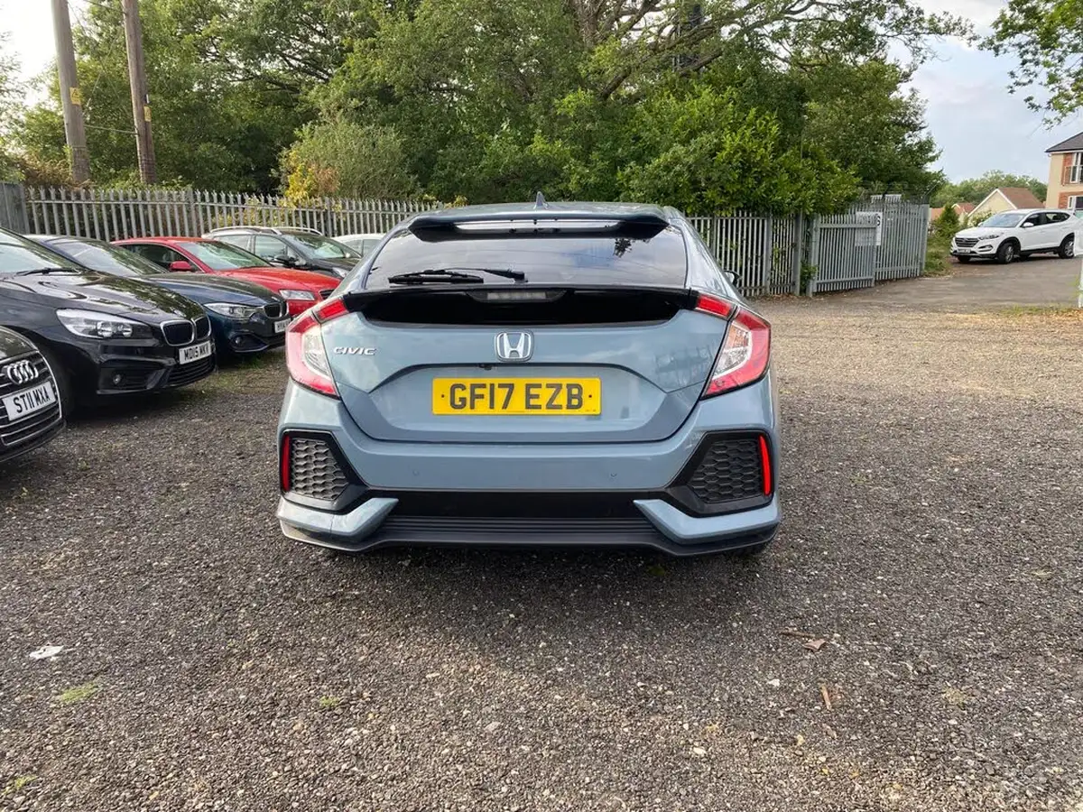 2017-honda-civic-10-vtec-turbo-sr-big-5