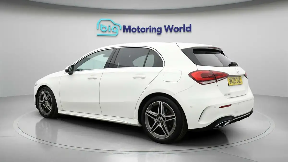 2020-mercedes-benz-a-class-20-a250-amg-line-executive-hatchback-5d-big-5