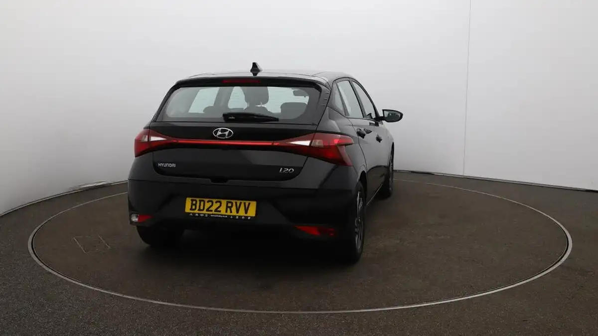 2022-hyundai-i20-10-t-gdi-se-connect-eclutch-imt-big-55