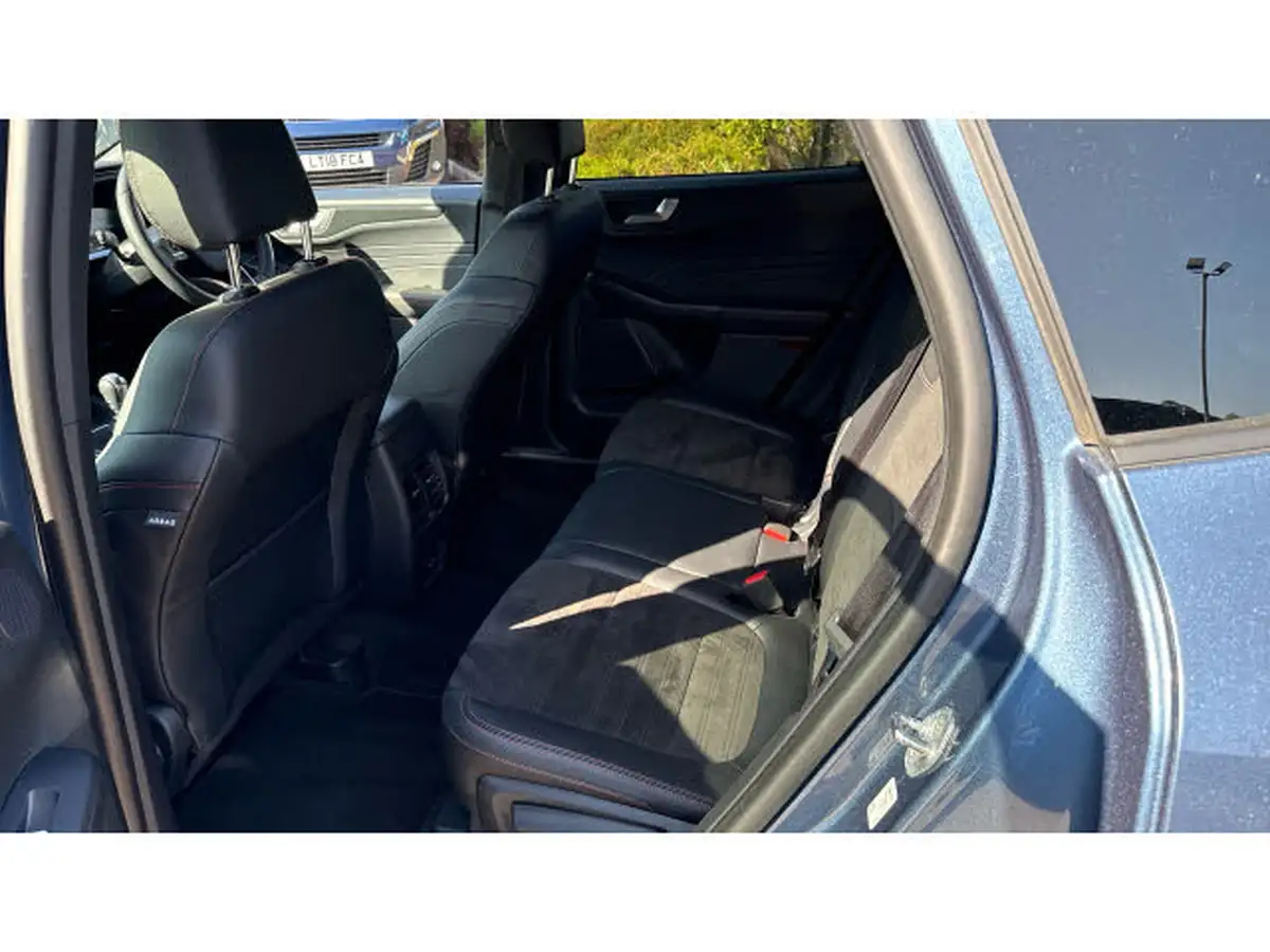 2022-ford-kuga-15t-st-line-edition-big-15