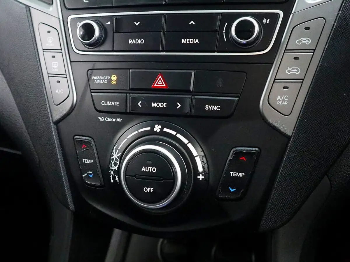 2017-hyundai-santa-fe-22-crdi-endurance-edition-big-37