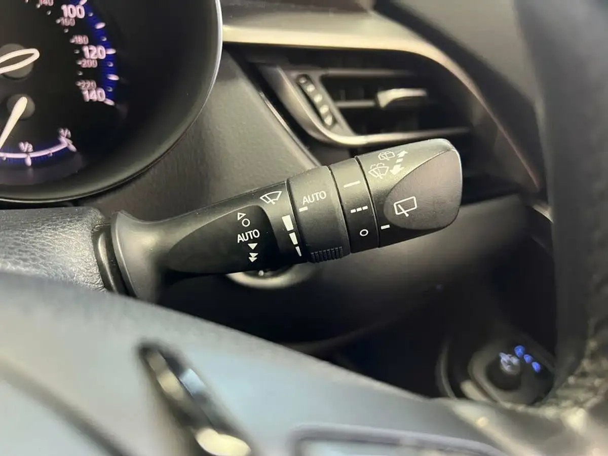 2018-toyota-c-hr-18-vvt-i-excel-foc-sport-pack-big-23