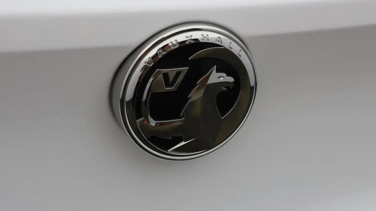 2021-vauxhall-corsa-12i-se-premium-big-20