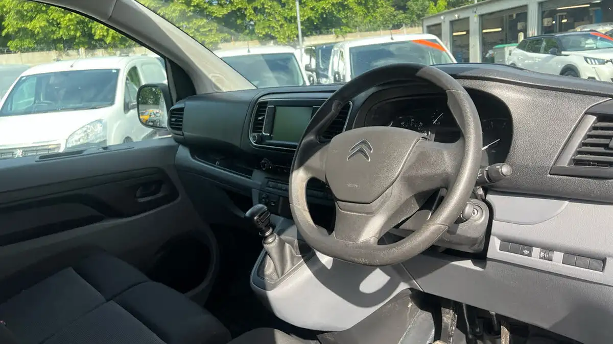 2022-citroen-dispatch-15bluehdi-enterprise-pro-m-1000-big-11