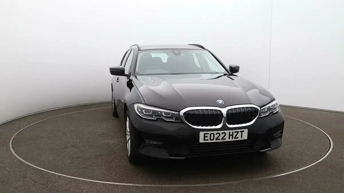 2022-bmw-3-series-20-330e-se-pro-touring-5d-big-33