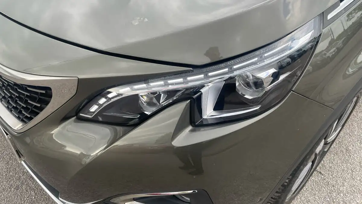 2018-peugeot-5008-suv-12-puretech-gt-line-premium-big-42