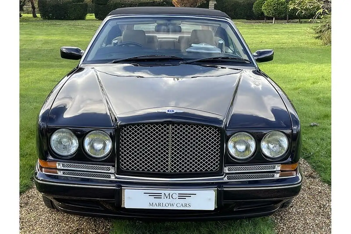1997-bentley-azure-68-big-6
