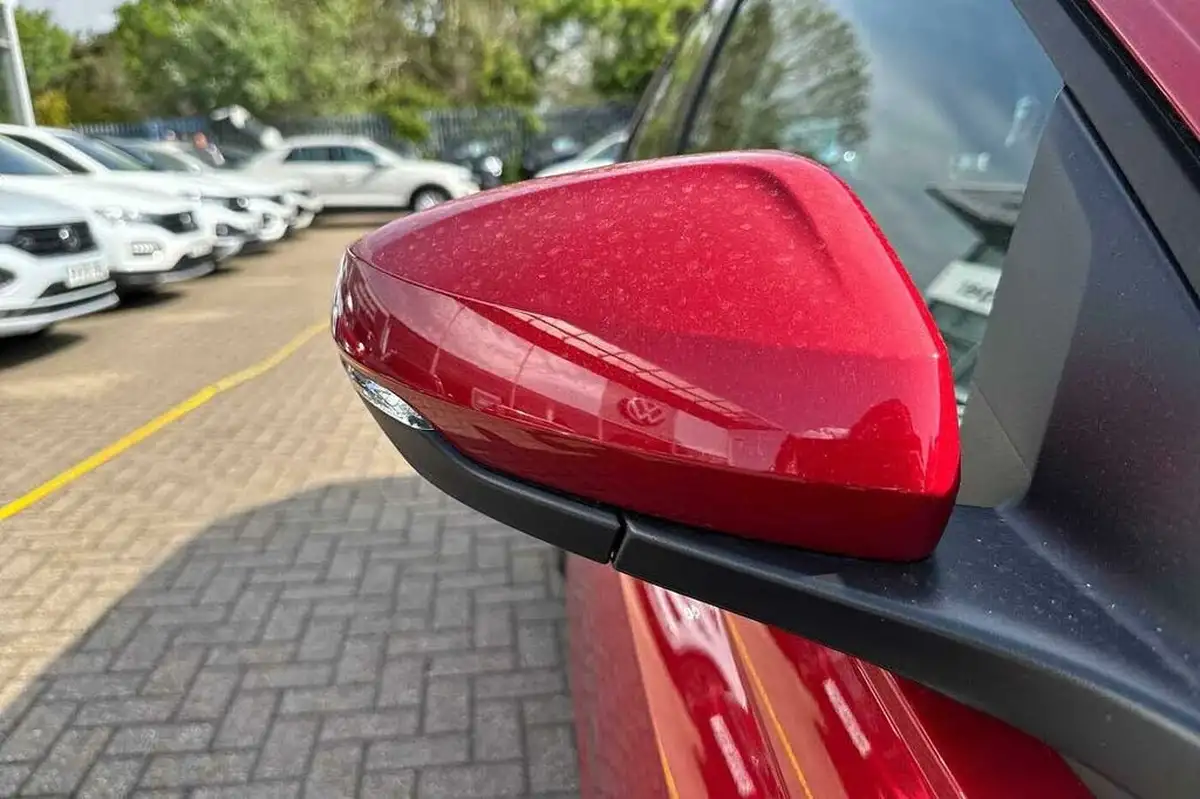2022-volkswagen-polo-10-life-big-22