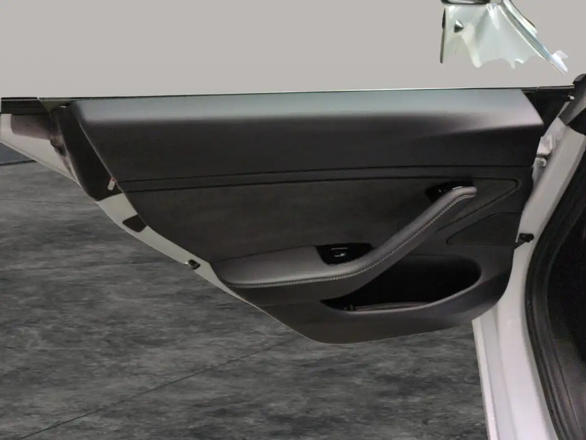 2020-tesla-model-3-e-standard-plus-big-8