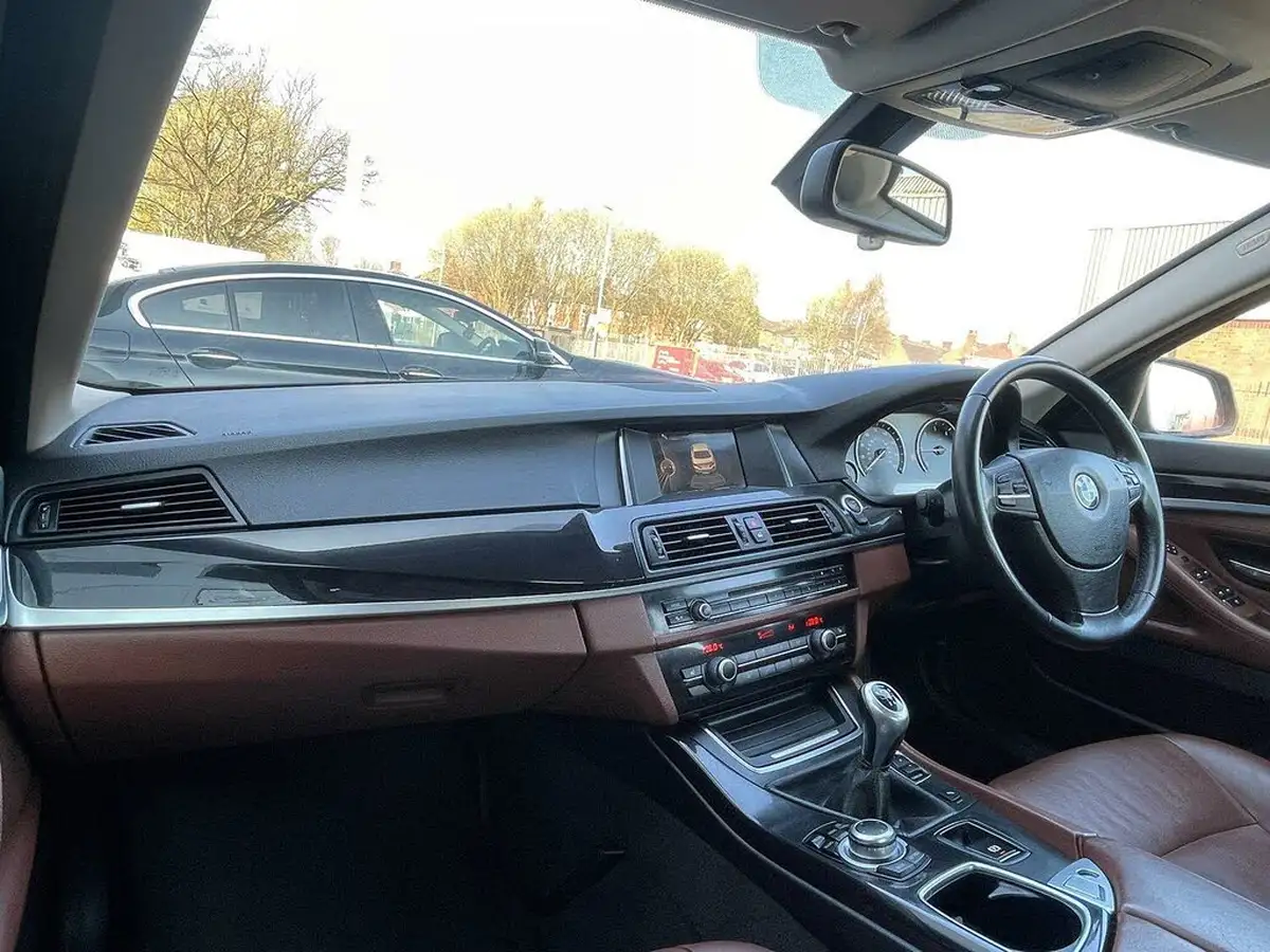 2014-bmw-5-series-big-28
