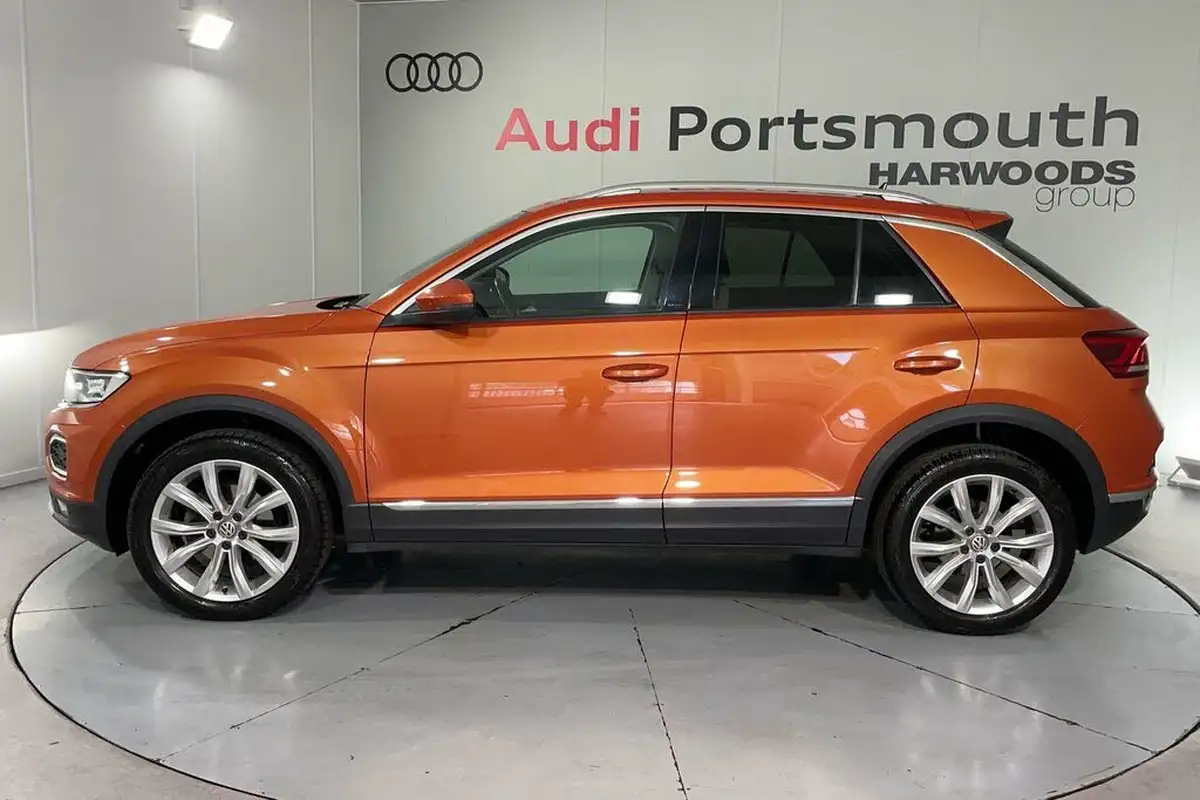 2020-volkswagen-t-roc-15-tsi-sel-dsg-big-11