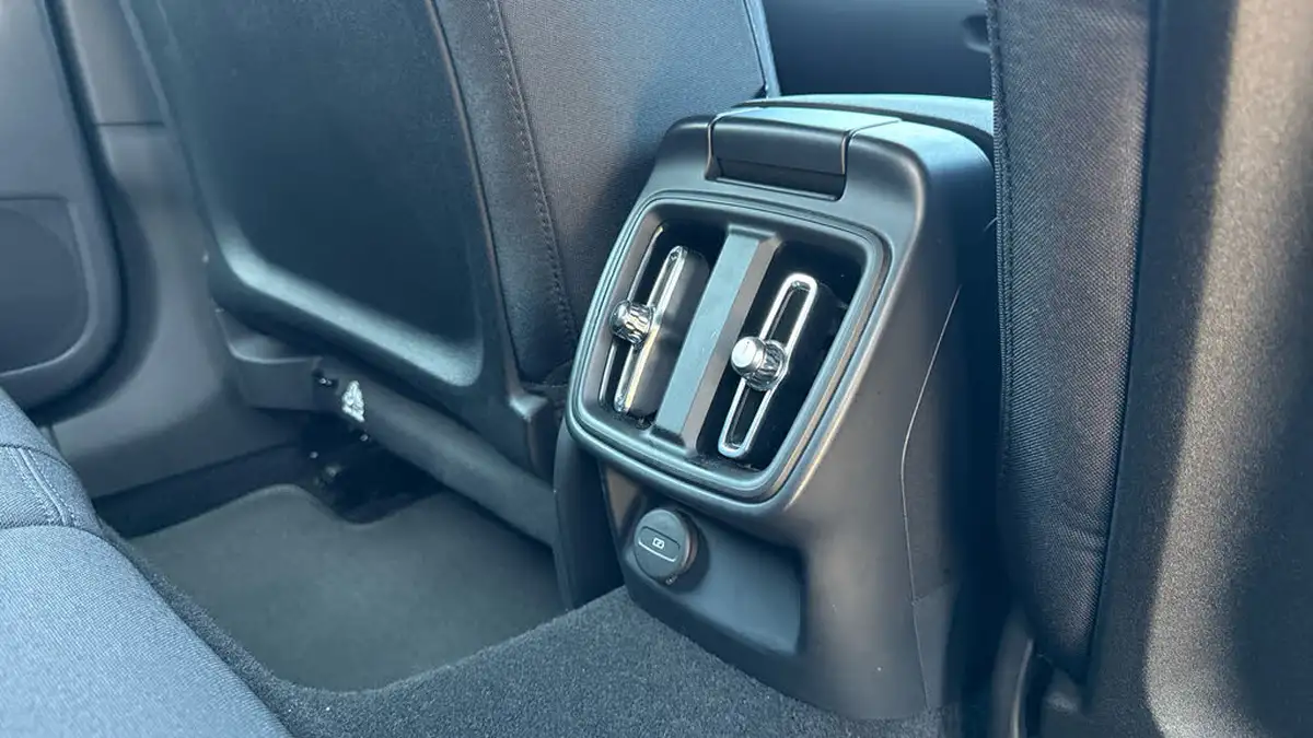 2021-polestar-polestar-2-e-ps2-165kw-standard-single-big-16