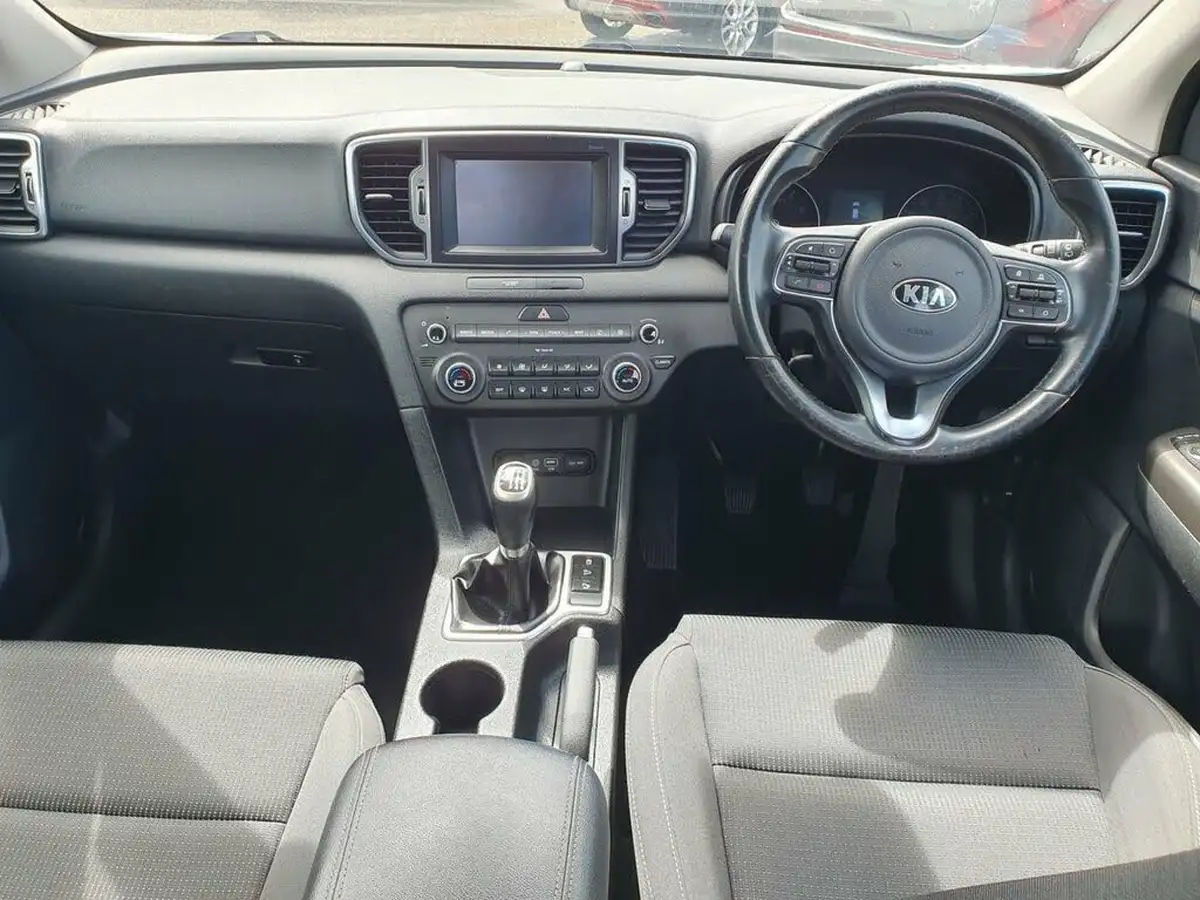 2016-kia-sportage-16-gdi-2-130bhp-big-10