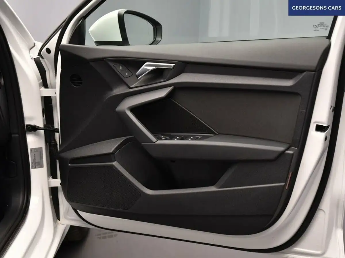 2022-audi-a3-10-30-tfsi-technik-big-31