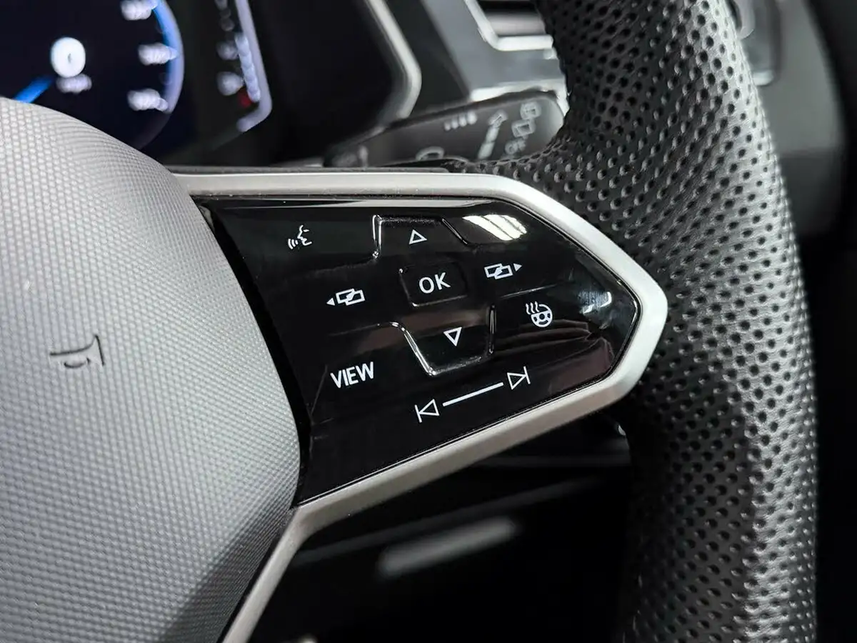 2022-volkswagen-tiguan-15-tsi-r-line-big-46