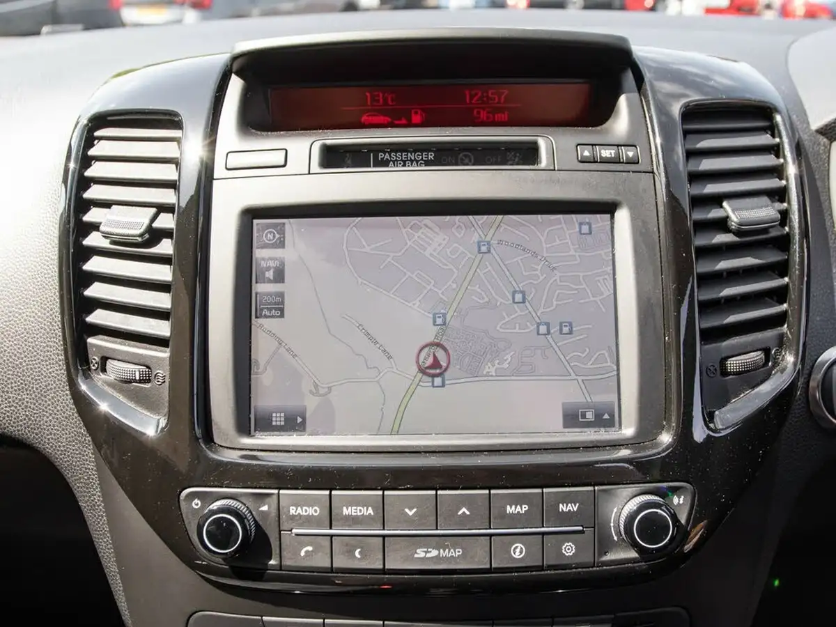 2017-kia-venga-16-4-auto-big-26