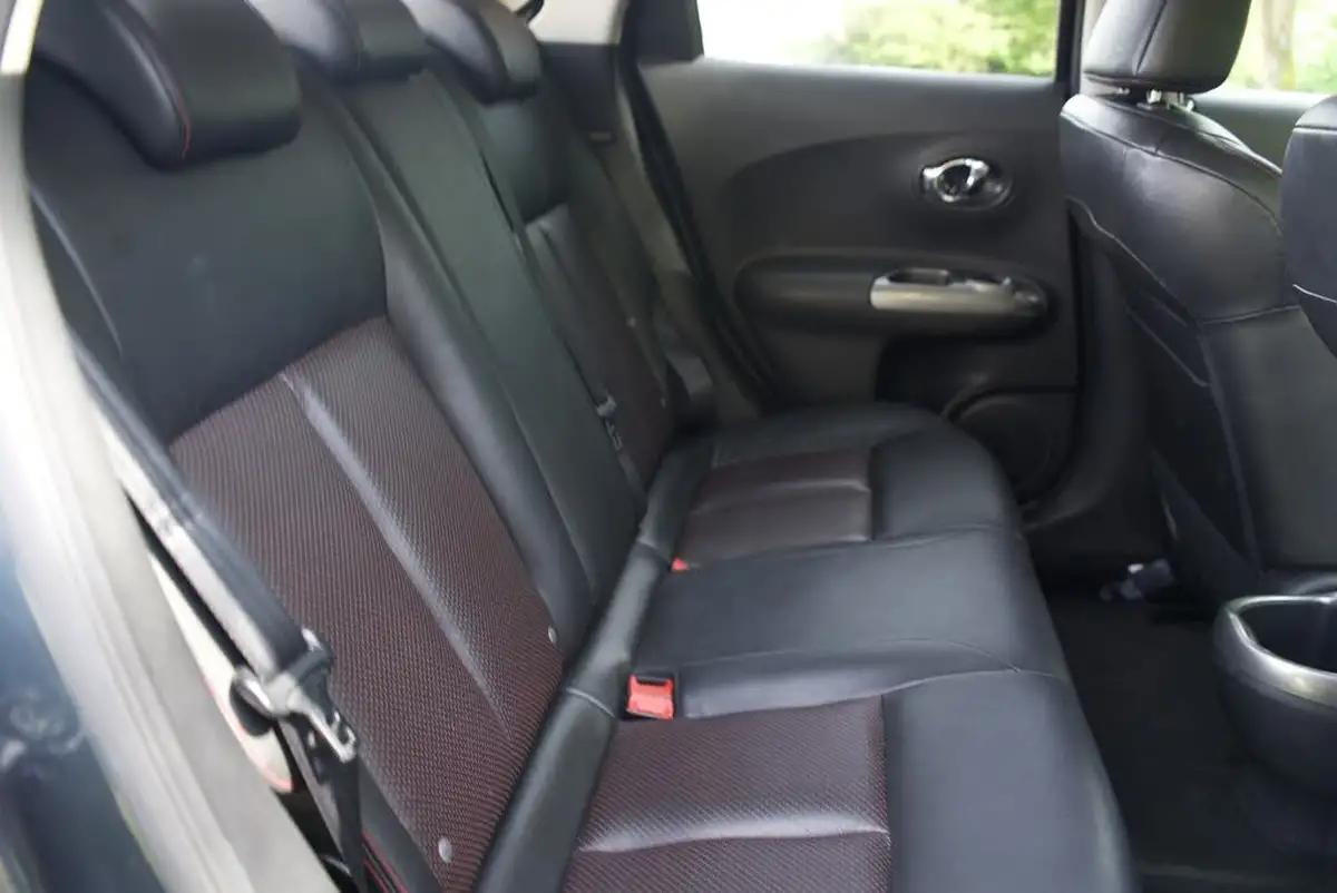 2012-nissan-juke-16-tekna-16v-1598cc-big-54