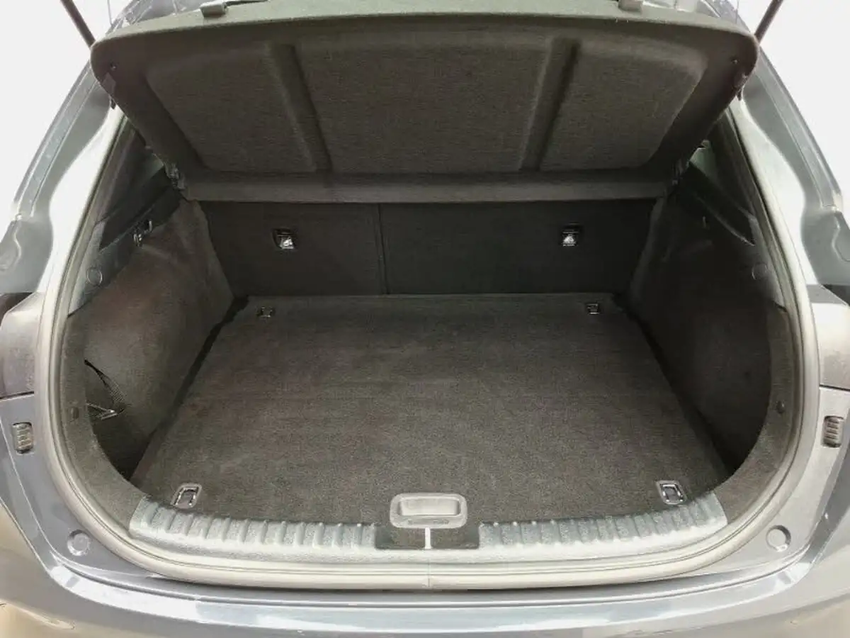 2019-kia-xceed-10-t-gdi-2-big-7