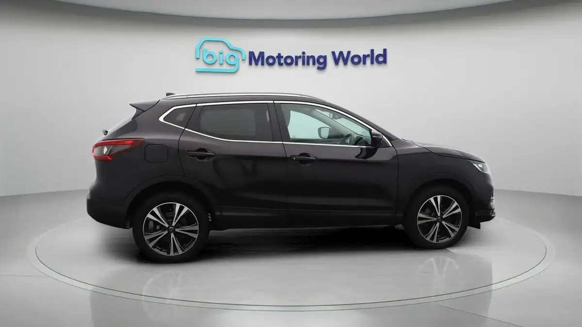2019-nissan-qashqai-13-dig-t-n-connecta-140ps-big-8