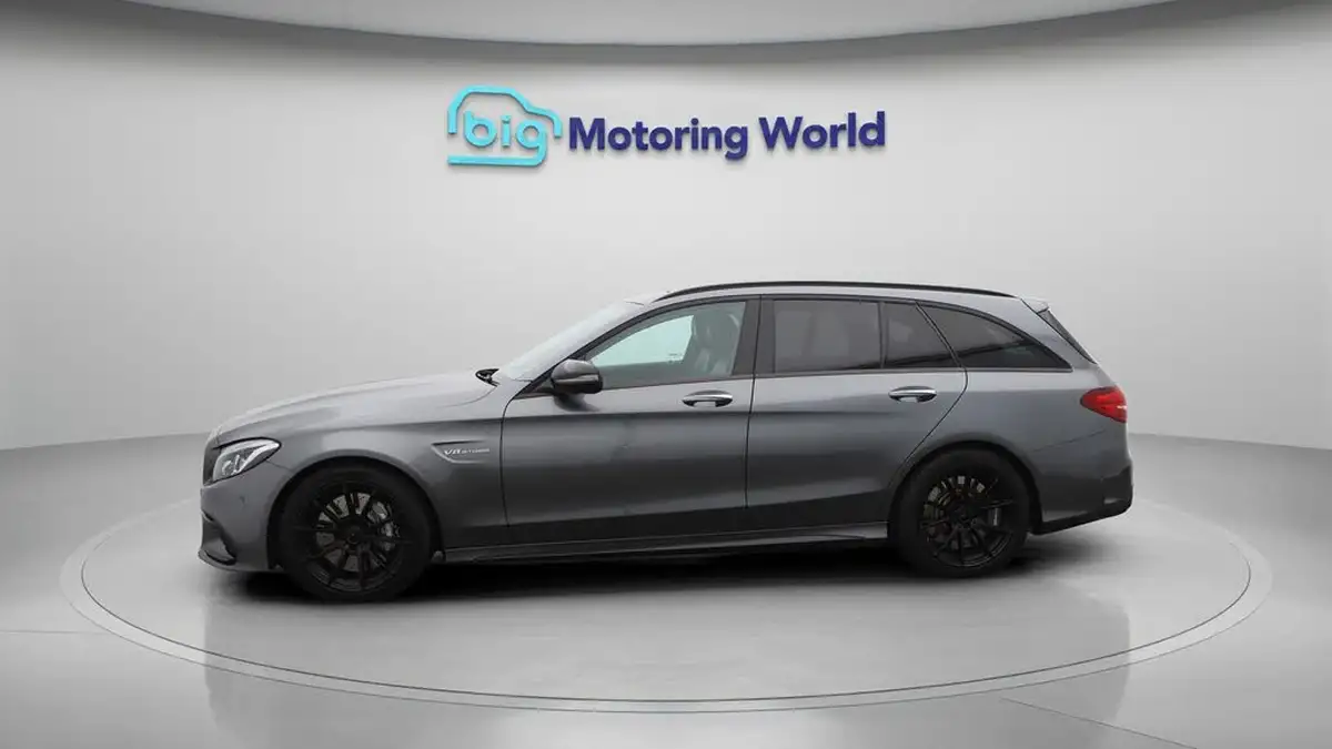 2017-mercedes-benz-c-class-40-c63-amg-premiumss-estate-5d-speedshift-mct-big-4