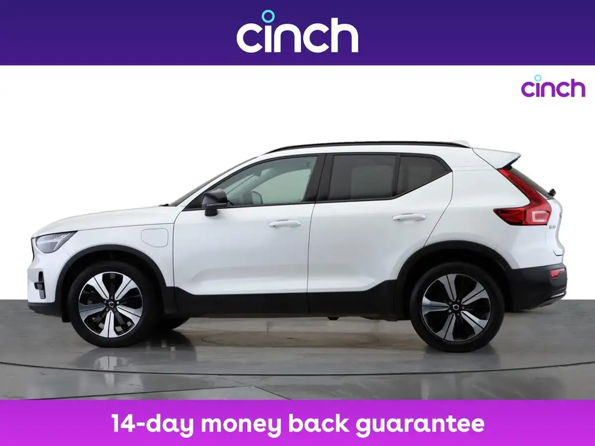 2022-volvo-xc40-15-t4-plus-big-4