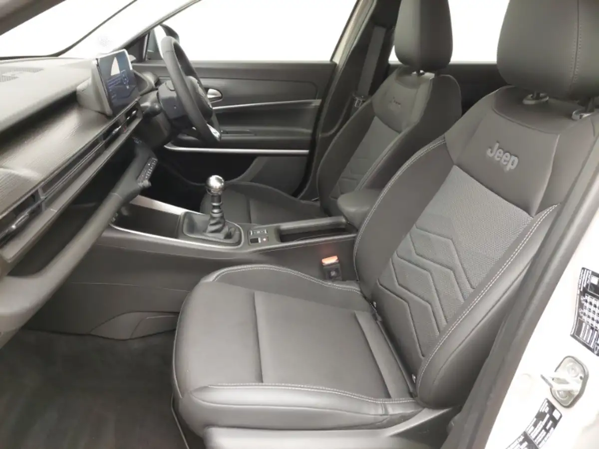 2020-suzuki-swift-12-dualjet-sz-t-90ps-1242cc-big-4
