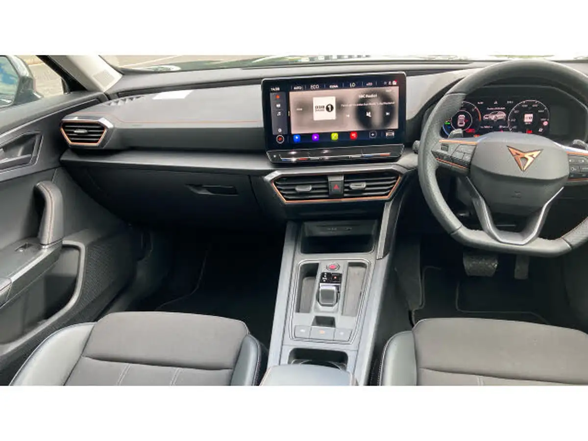 2024-cupra-formentor-14-e-hybrid-v1-big-8