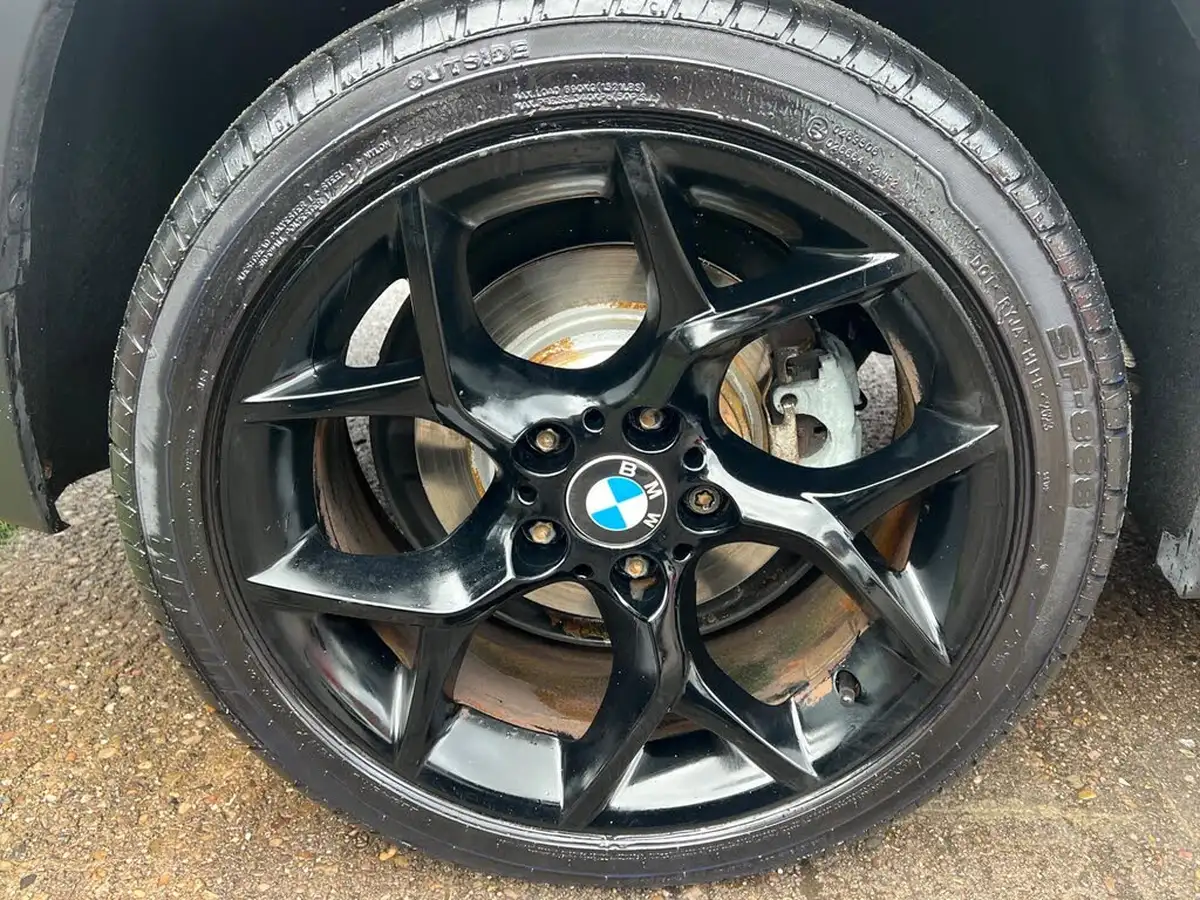 2013-bmw-x1-20td-sdrive18d-xline-auto-big-56