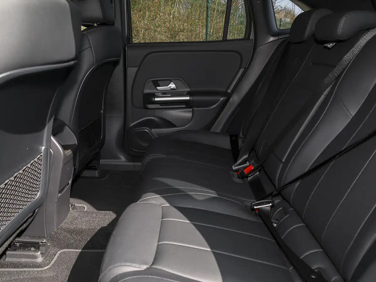 2024-mercedes-benz-eqa-e-eqa-250-sport-executive-big-5
