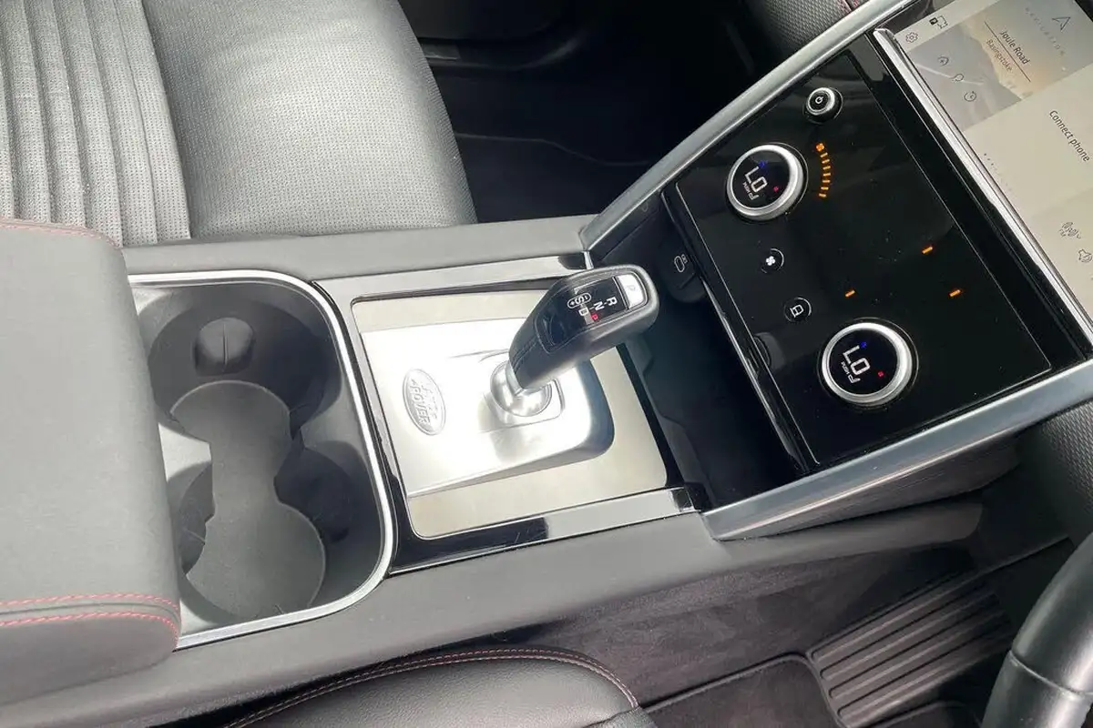 2022-land-rover-discovery-sport-20-d200-r-dynamic-se-big-17