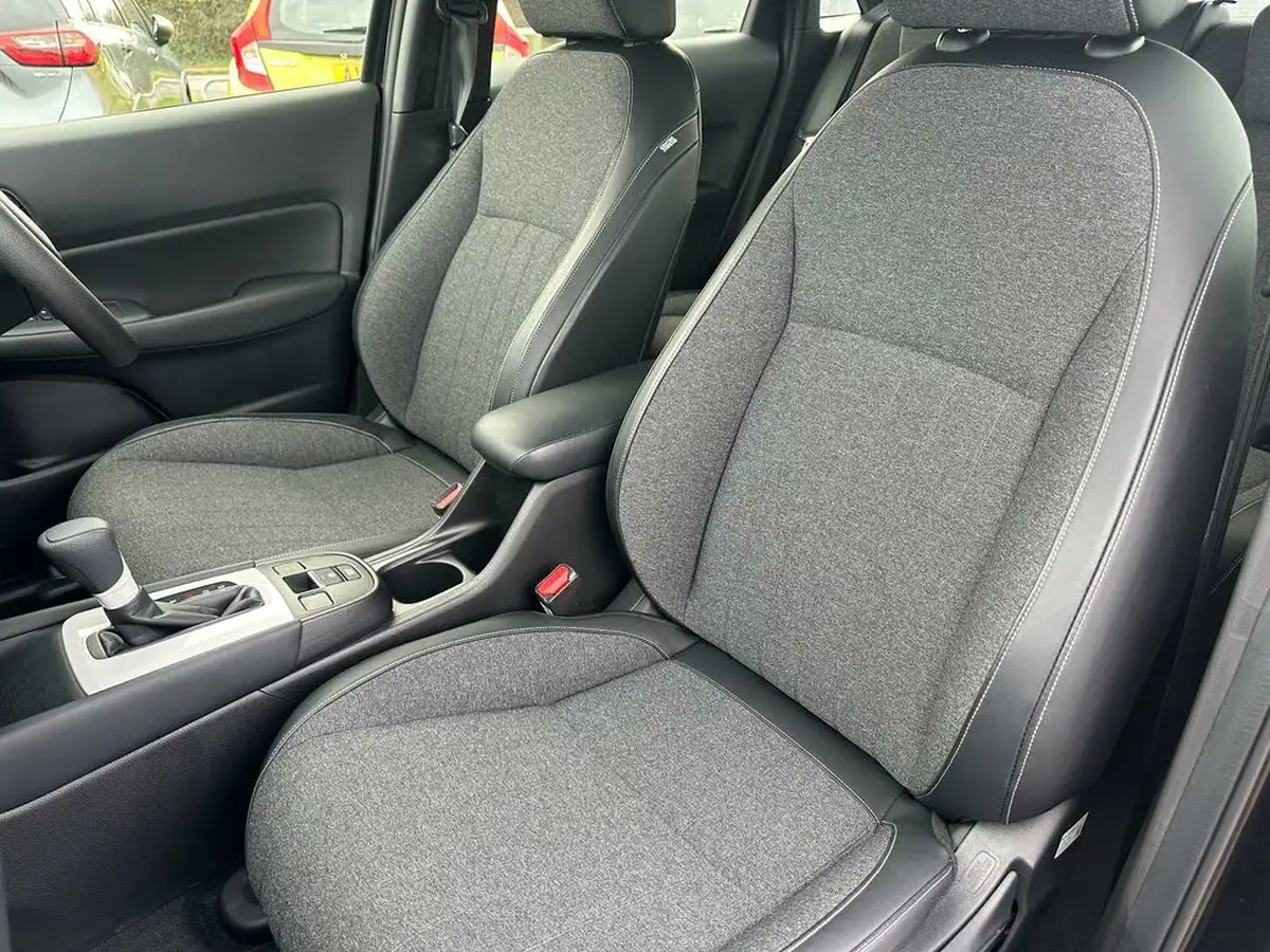 2023-honda-jazz-15-i-mmd-sr-big-51