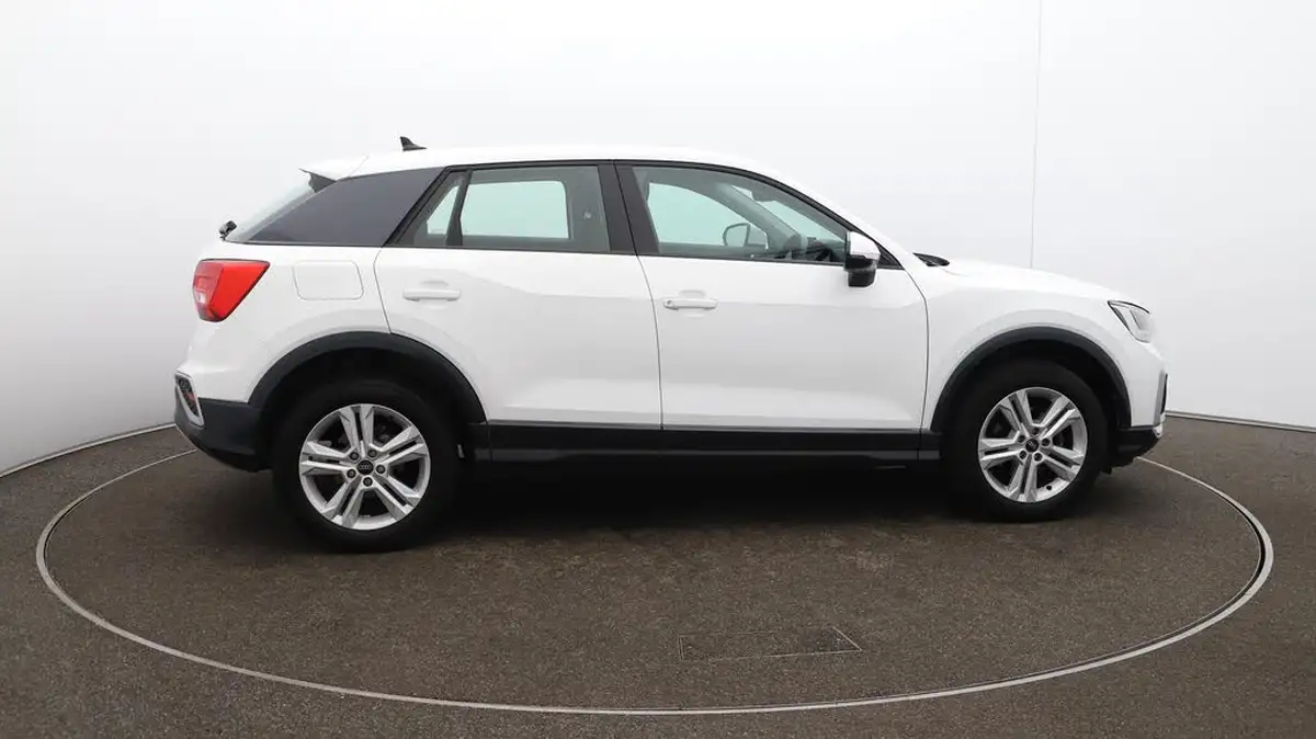 2022-audi-q2-15-35-tfsi-sport-big-51