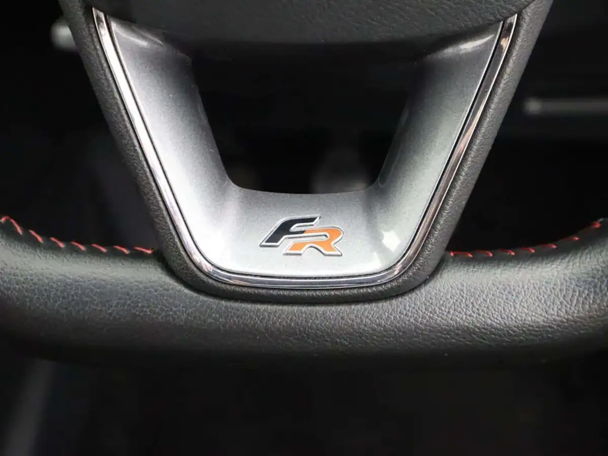 2017-seat-ibiza-14-ecotsi-fr-technology-hatchback-5d-big-54
