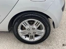2009-hyundai-i10-12-comfort-76bhp-small-10