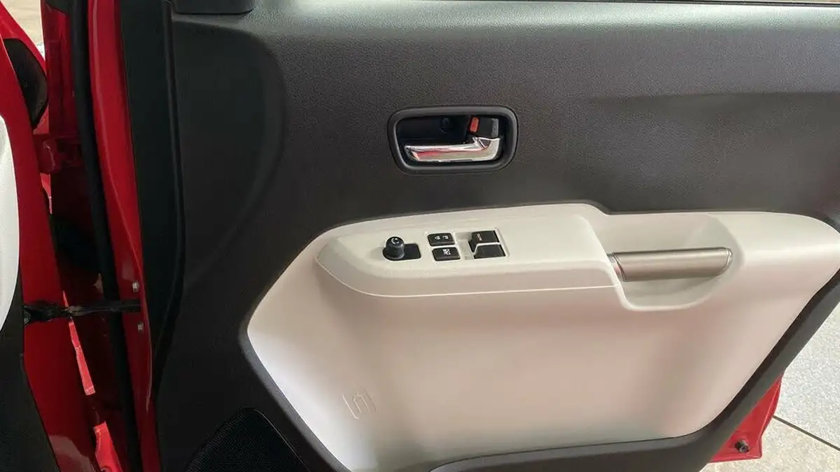 2018-suzuki-ignis-12-dualjet-sz3-big-18