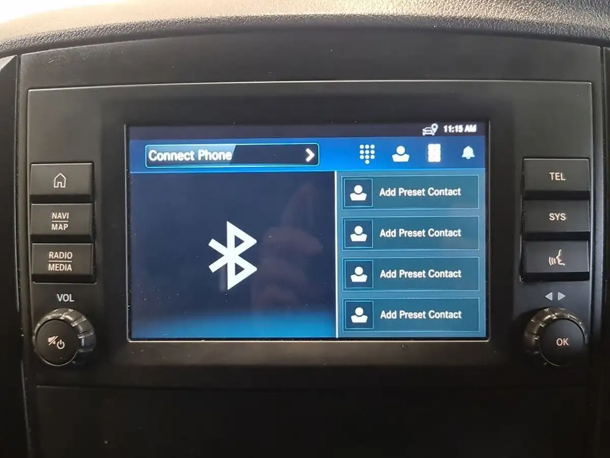 2021-mercedes-benz-vito-18-cdi-114-progressive-l2-panel-big-13