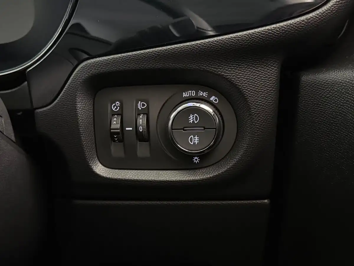 2021-vauxhall-corsa-12-turbo-elite-nav-premium-big-26