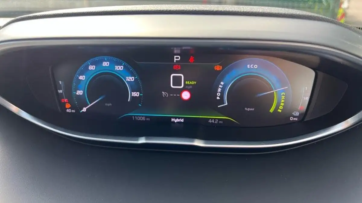 2023-peugeot-3008-suv-16-puretech-allure-premium-225bhp-hybrid-big-8