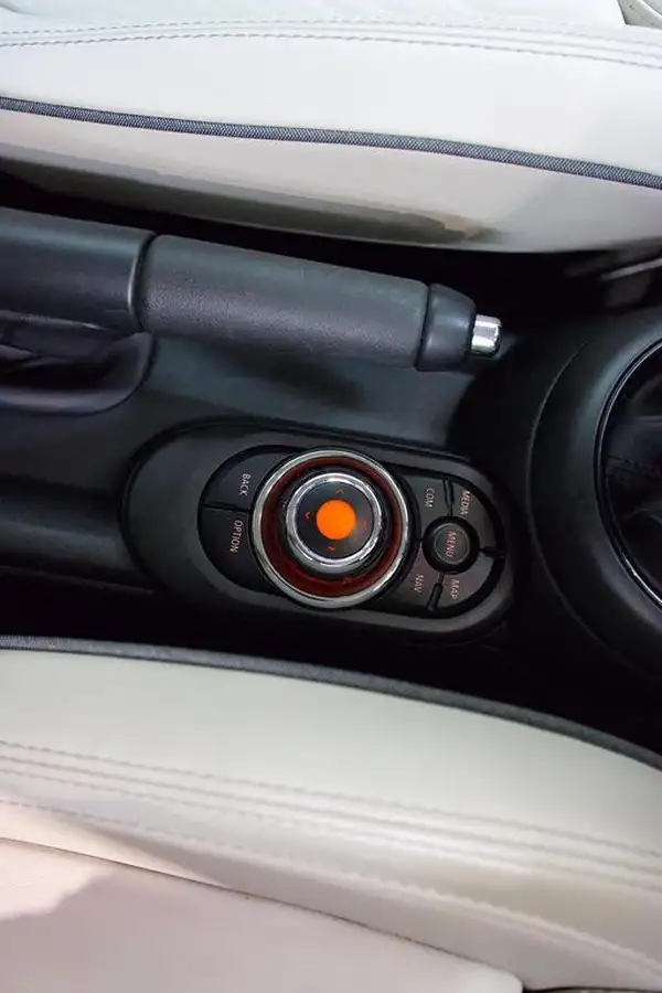 2018-mini-cooper-15-cooper-series-ii-ss-hatchback-3d-big-22