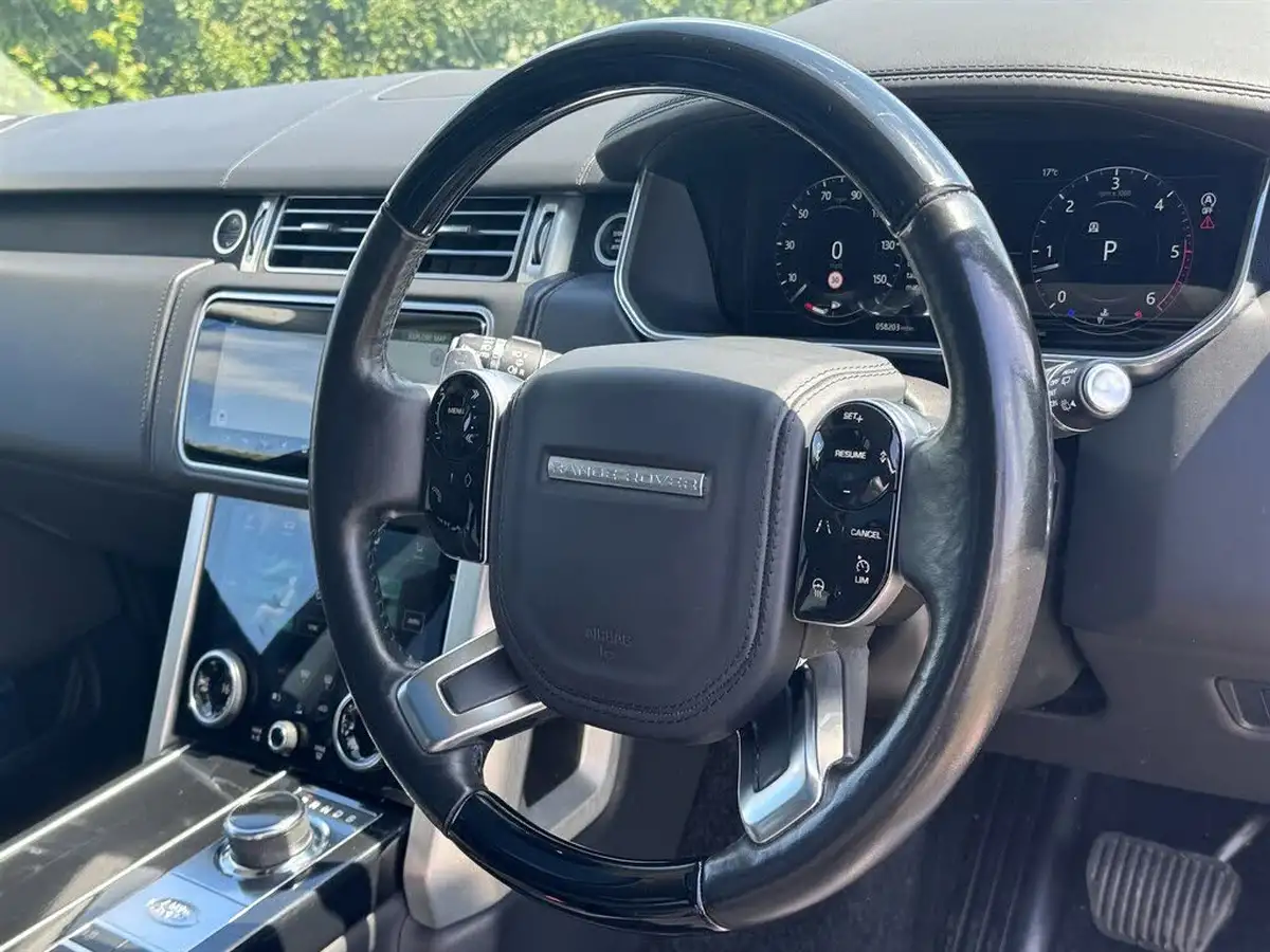 2018-land-rover-range-rover-30-sd-v6-autobiography-big-9