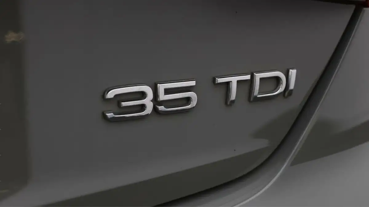 2020-audi-a4-20-35-tdi-black-edition-big-21