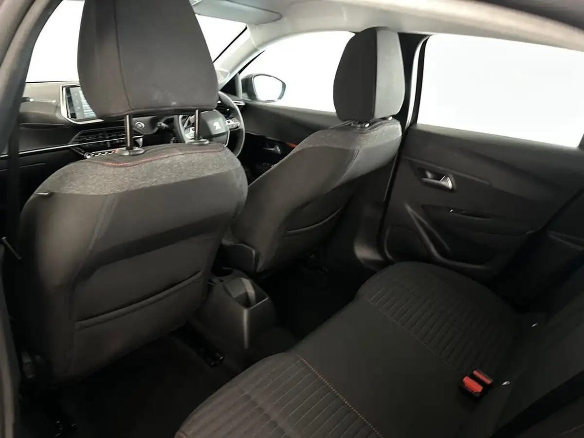 2022-peugeot-208-12-puretech-active-premium-100bhp-big-18